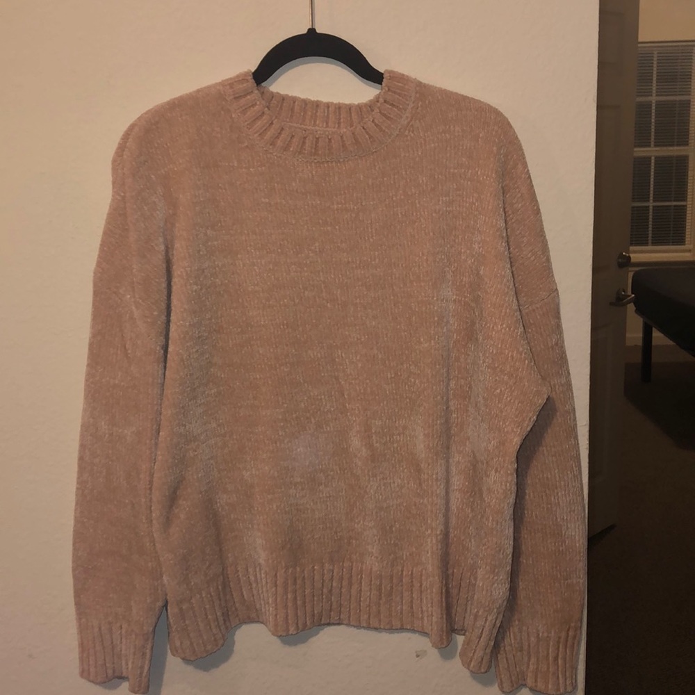 FOREVER 21 SWEATER
